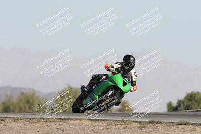 media/Dec-01-2025-Moto Forza (Mon) [[2daa91e15f]]/2-Intermediate Group/Session 2 Turn 9 Entry/